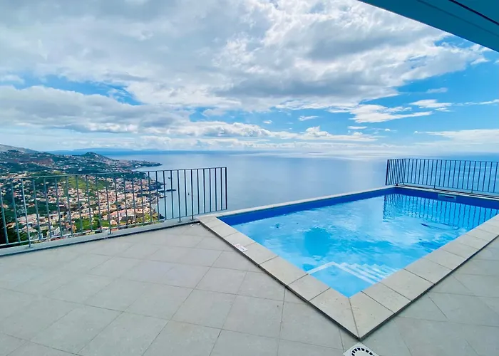 Villa Peak A Boo Private Heated Pool And Private Parking *