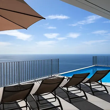 Villa Peak A Boo Private Heated Pool And Private Parking *