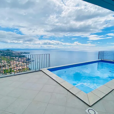 Villa Peak A Boo Private Heated Pool And Private Parking *